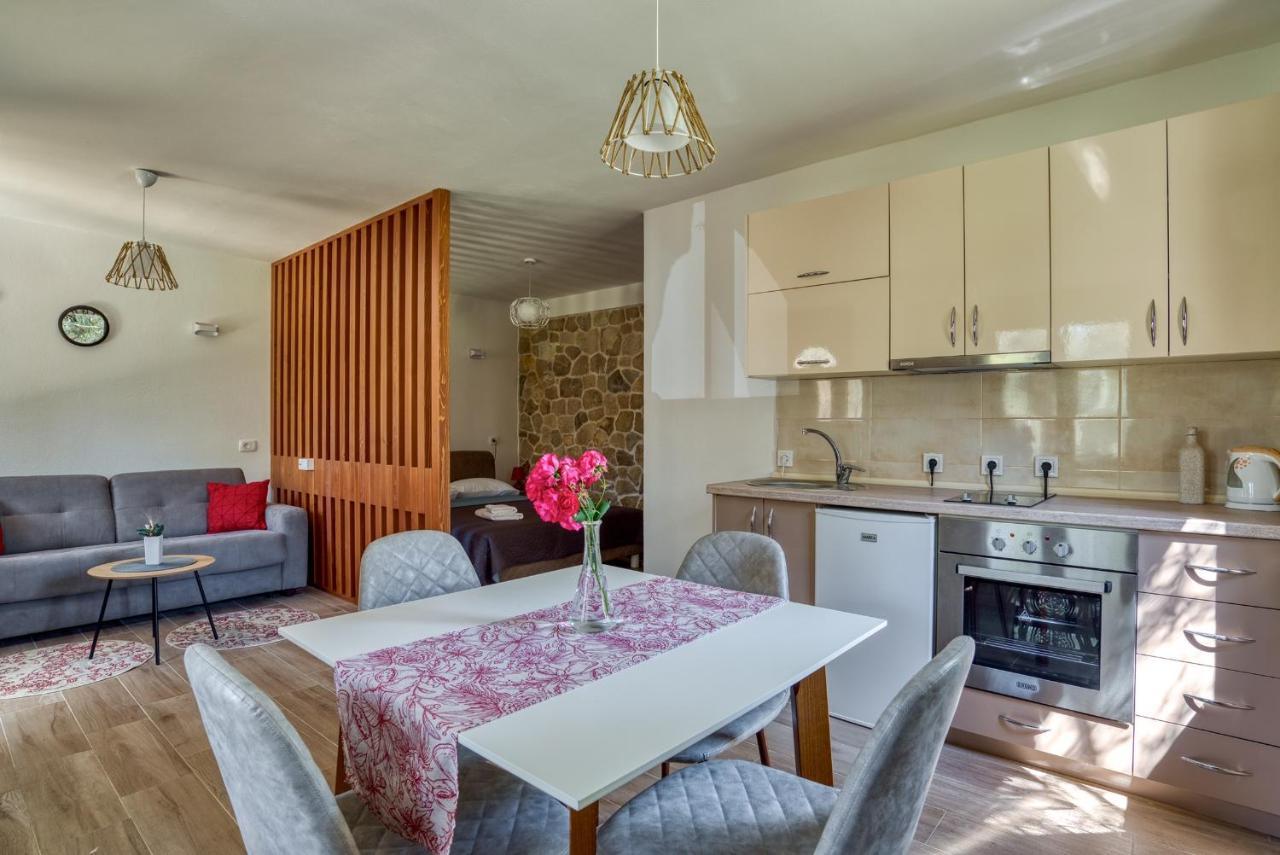 Stonehouse In Olives Apartment Ulcinj Luaran gambar
